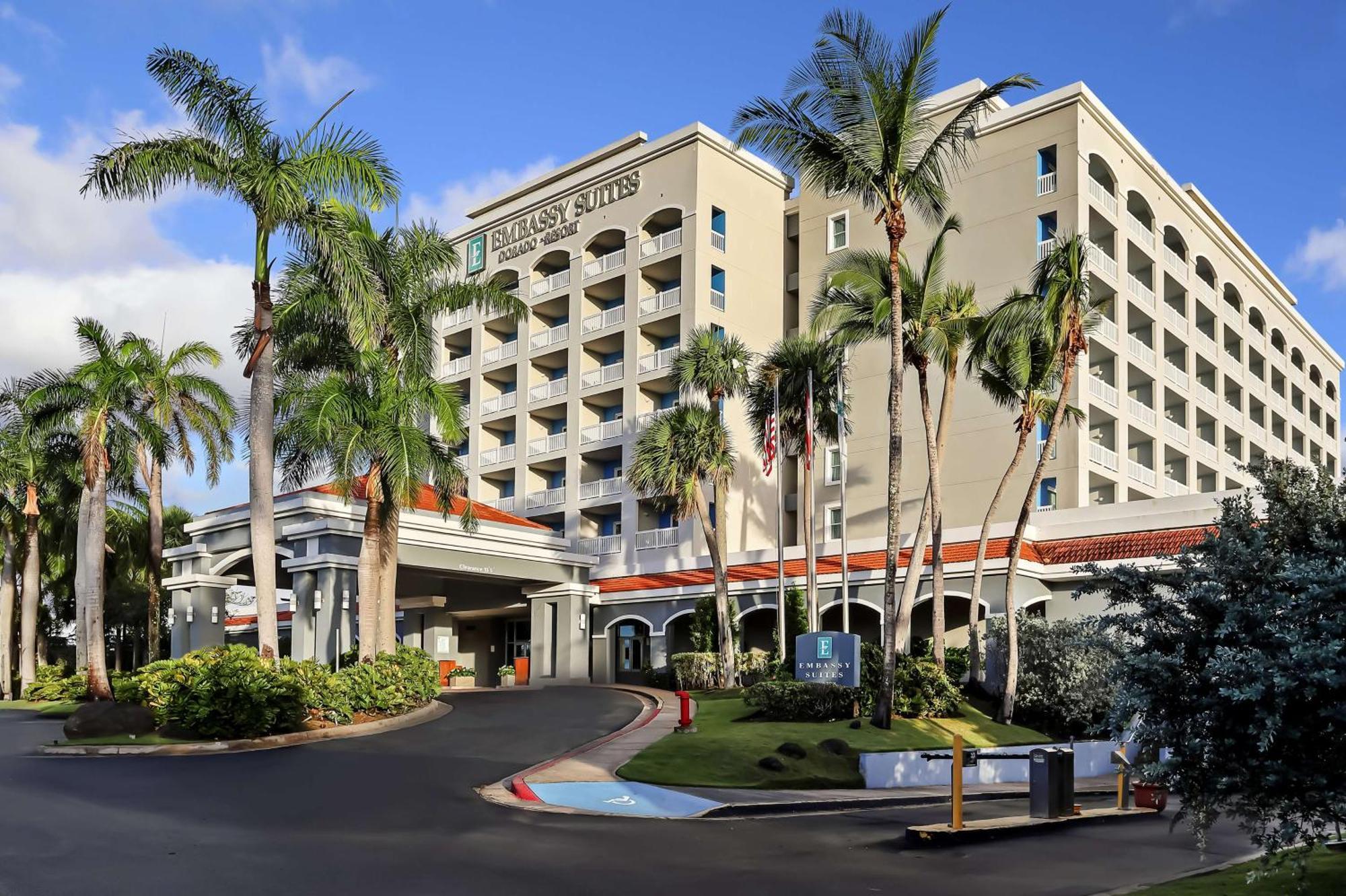 Embassy Suites By Hilton Dorado Del Mar Beach Resort Exteriér fotografie