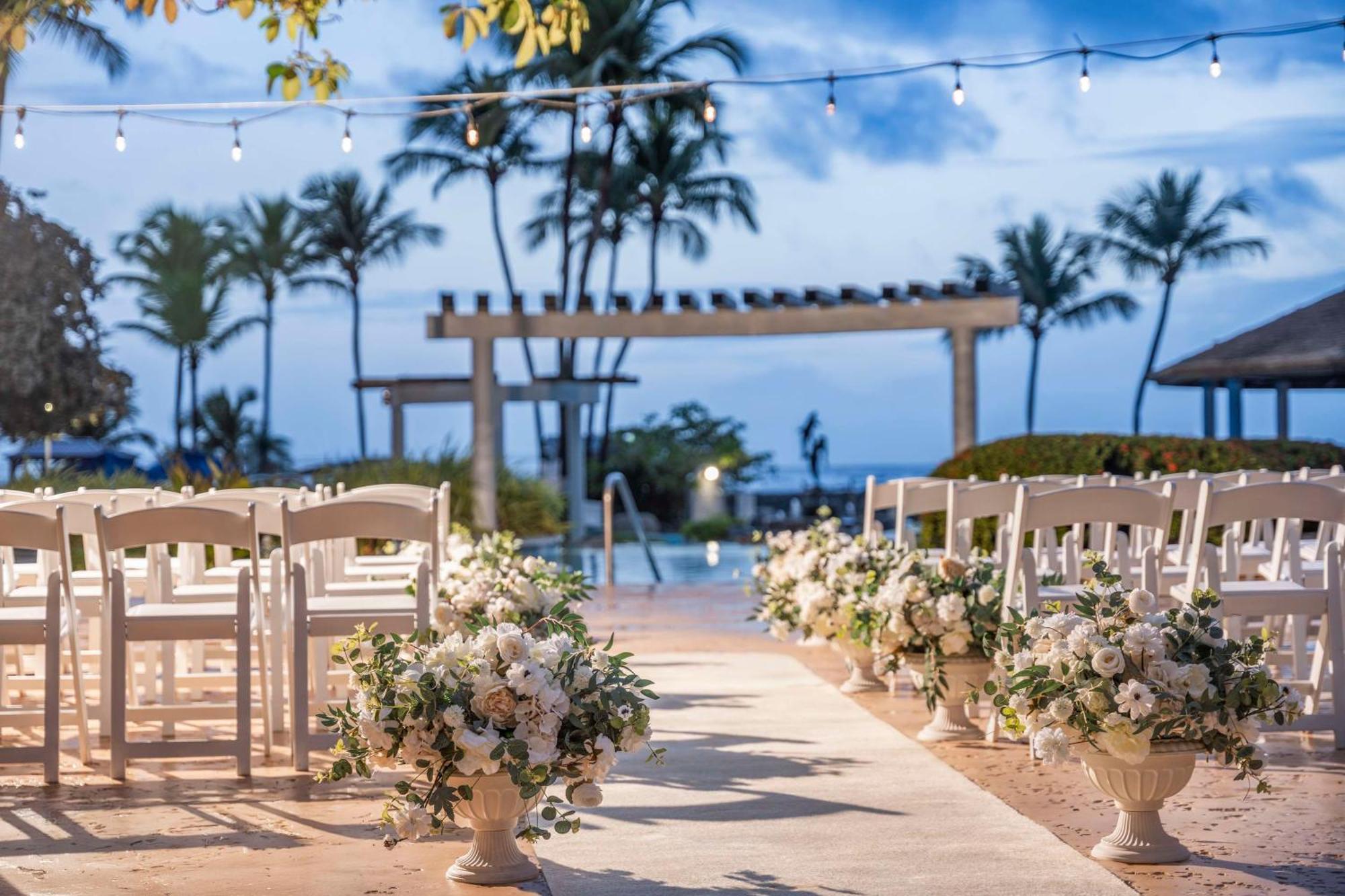 Embassy Suites By Hilton Dorado Del Mar Beach Resort Exteriér fotografie